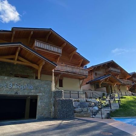 Gorgeous 2 Bedroom, 2 Full Bath, Ski In Apartment! Winner Of 2025 And 2024 Traveller Award! モルジヌ エクステリア 写真